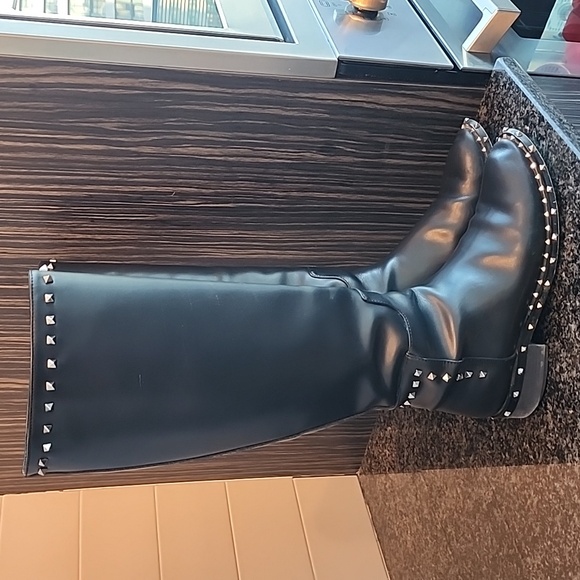 Valentino Shoes - Valentino Leather Boots Black Size 8